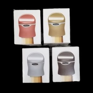 Set of 4 wine Sealers, 4 colors